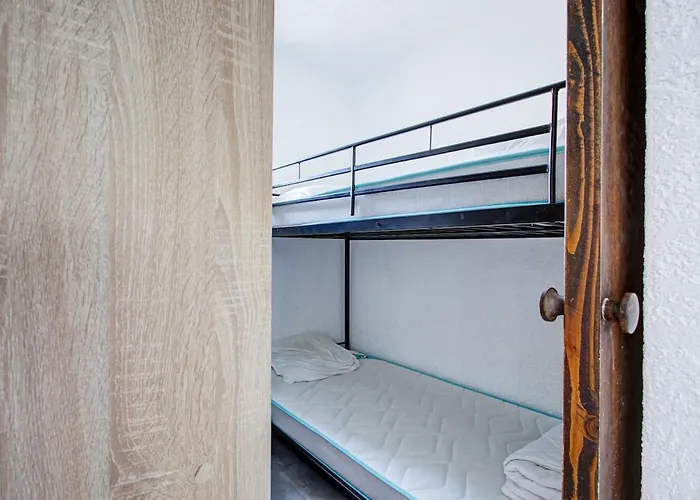 Апартаменты Refait Neuf ,4 Pers, Terrasse, Parking Prive, Climatisation, Wifi, Television