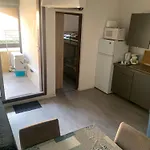 公寓 Refait Neuf ,4 Pers, Terrasse, Parking Prive, Climatisation, Wifi, Television *